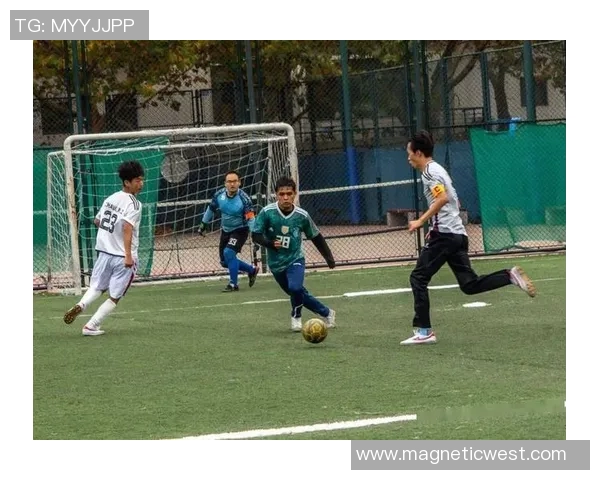 余杭区足球明星展现青春风采助力地方足球发展与文化传承 余杭区足球明星展现青春风采助力地方足球发展与文化传承