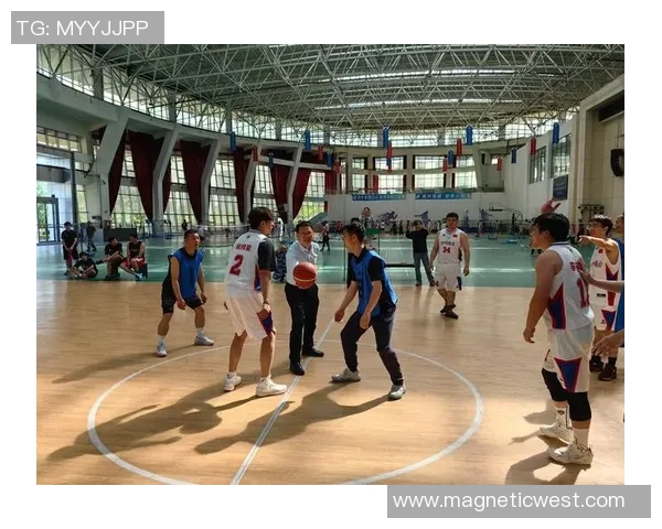 成都篮球队在城市联赛中的状态表现分析与点评 成都篮球队在城市联赛中的状态表现分析与点评