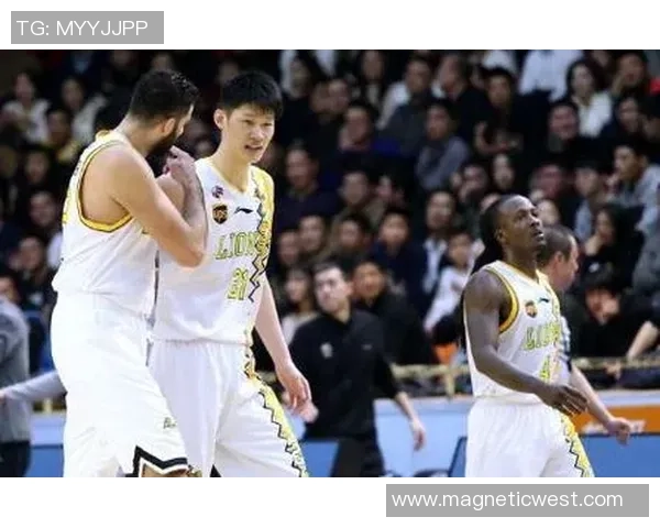 武汉网球队以58分领跑世锦赛积分榜展现强劲实力