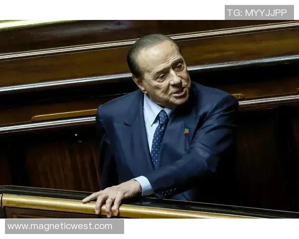 足球场上的风云人物绯闻不断揭秘那些备受瞩目的明星球员私生活内幕 足球场上的风云人物绯闻不断揭秘那些备受瞩目的明星球员私生活内幕