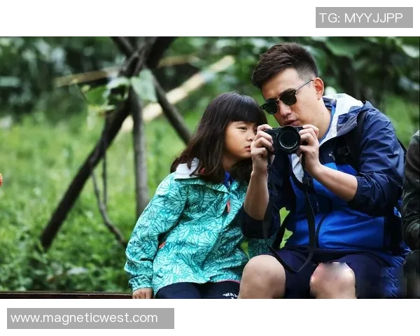 足球明星勇闯极限挑战赛场展现超凡实力与团队精神